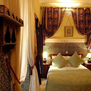 Kamer met een King Size Bed